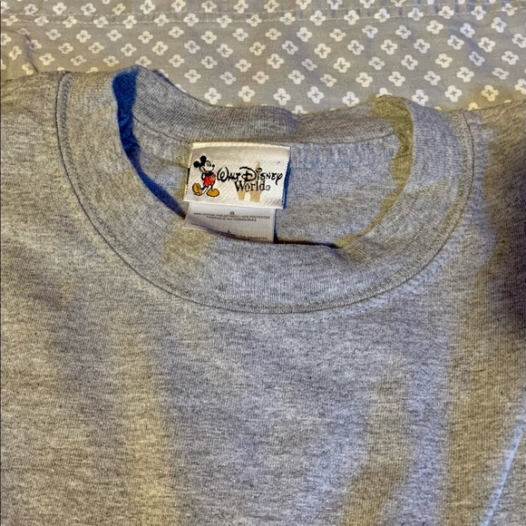 Vintage Walt Disney World Epcot Center Gray T shirt - Picture 3 of 4
